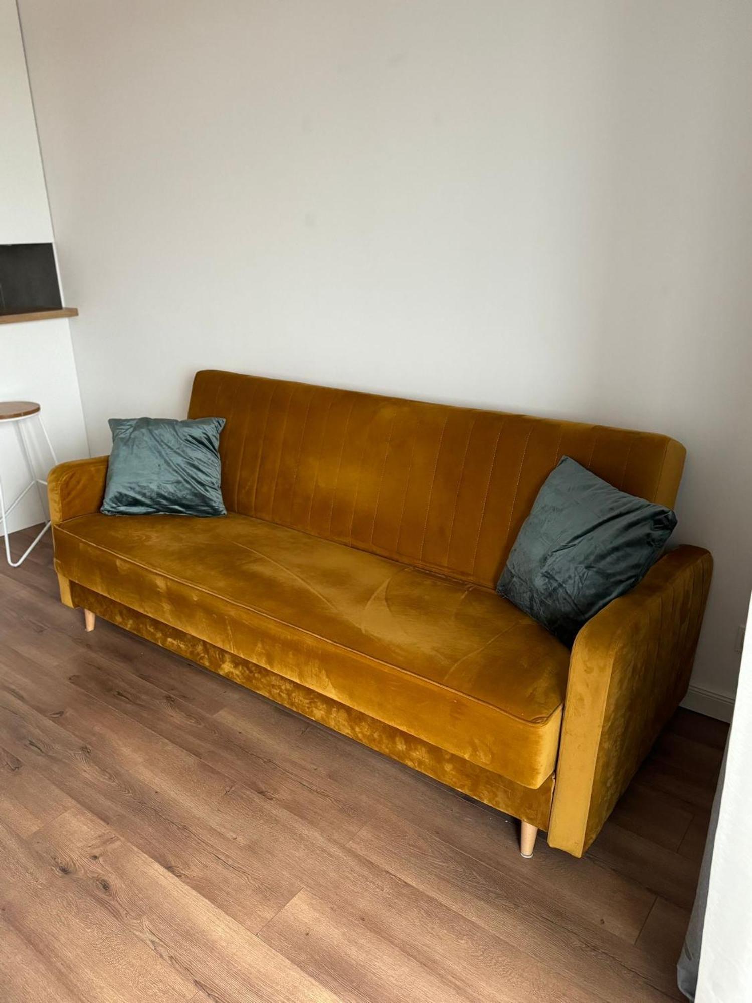 Sky Tower Self Check In 1 Bedroom Apartment 제수프 외부 사진